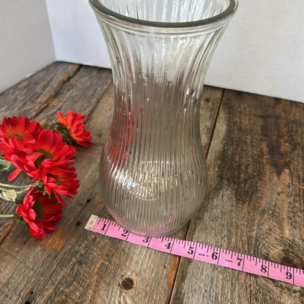 Vintage HOOSIER Clear Glass Vase 10